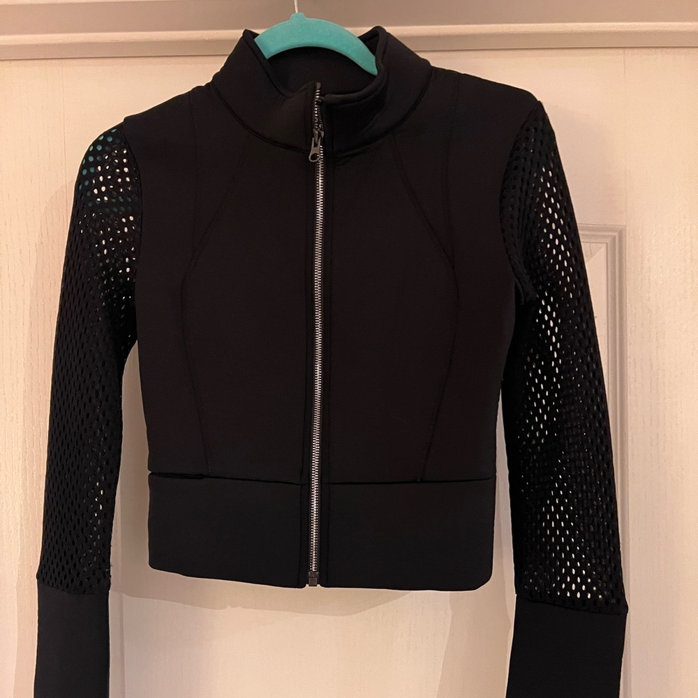 Alo yoga workout black jacket mesh casual size s